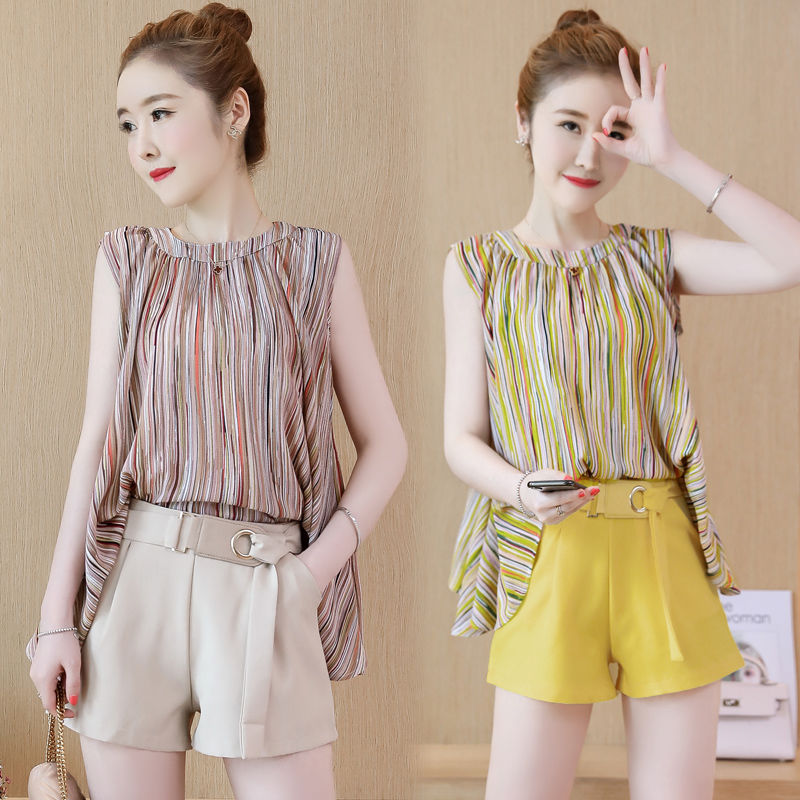 真是刮目相看!同学聚会，初恋女友穿这样“减龄”装，美的我后悔