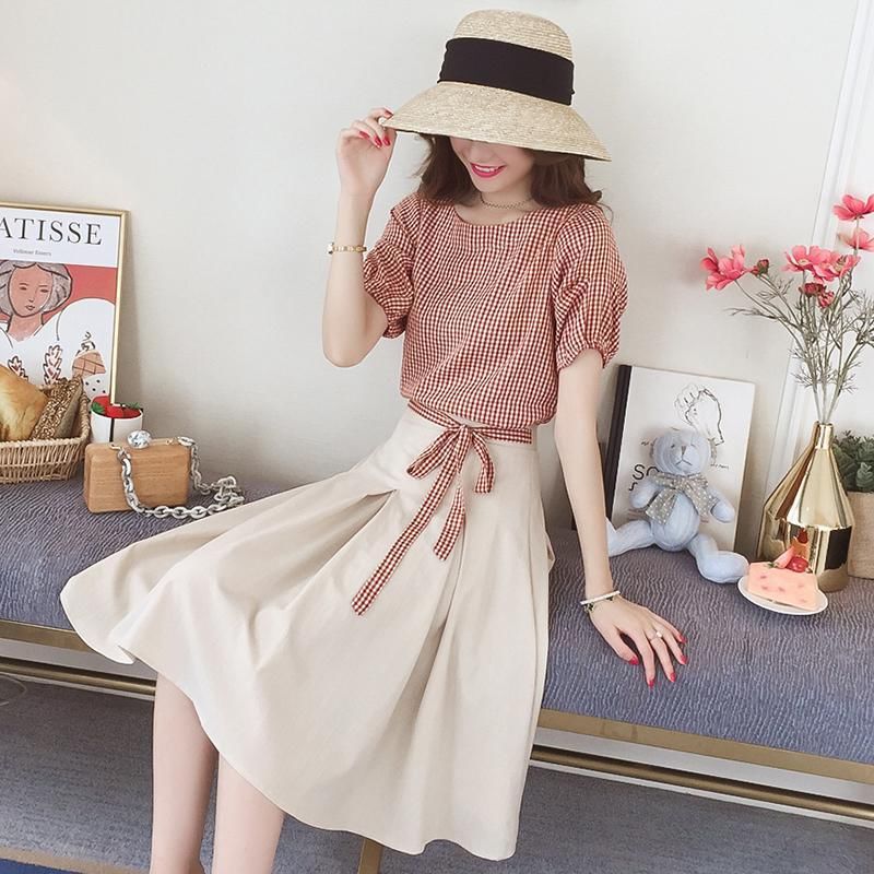 穿短裙露出安全比走光还尴尬，聪明女人穿防走光短裙裤，简约优雅