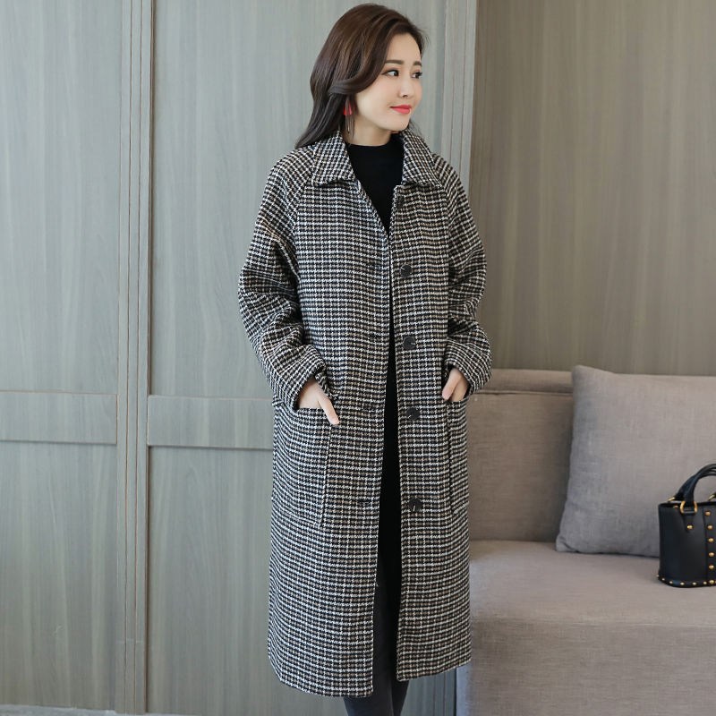 别再买羽绒服,又贵又土气!这样穿呢大衣+短靴,才时髦巨洋气