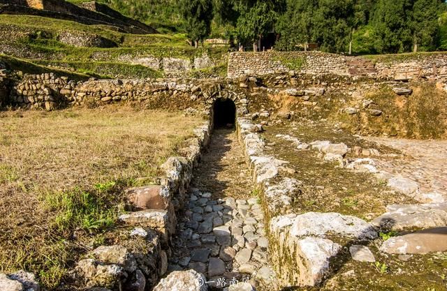  [土司]湖南湘西屹立一座神秘废墟，原是繁华王城，如今人去房倒只留传说