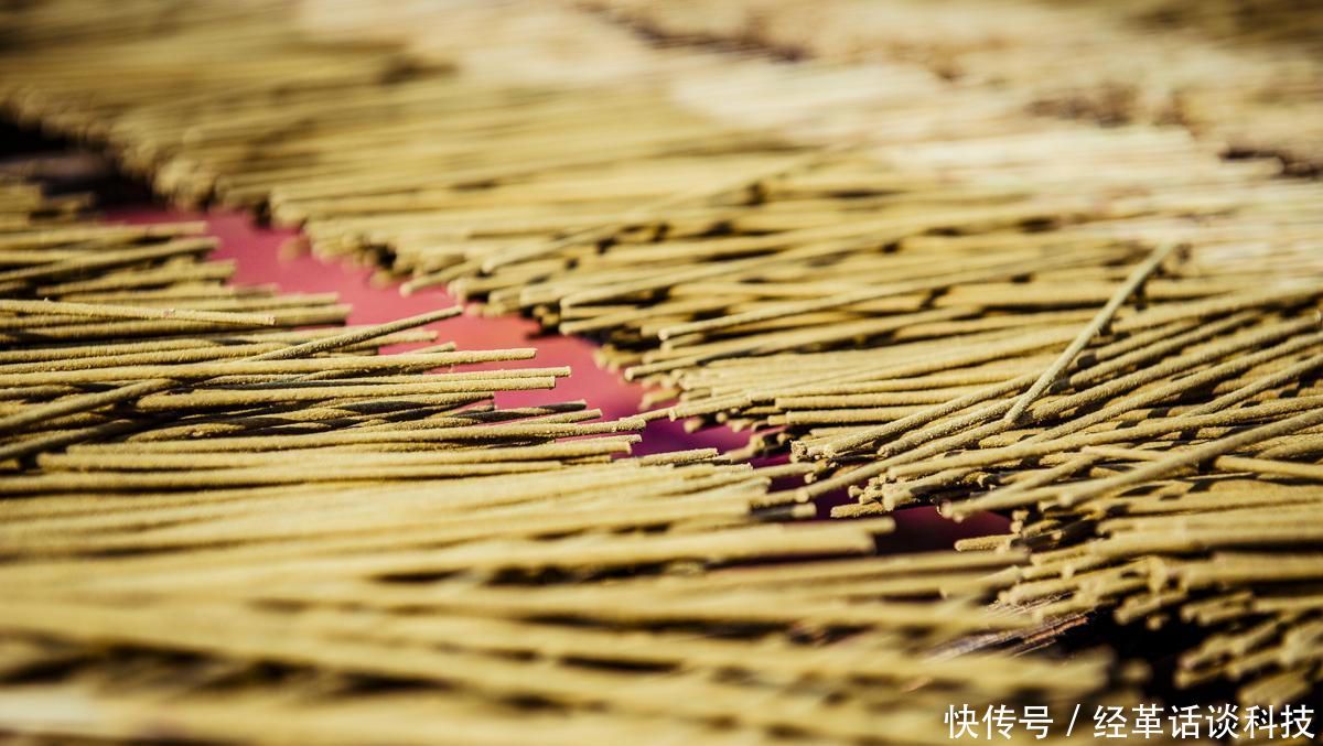  【制香工人】自驾游闽南，探访“中国第一香都”，目及之处，满眼“血色”！