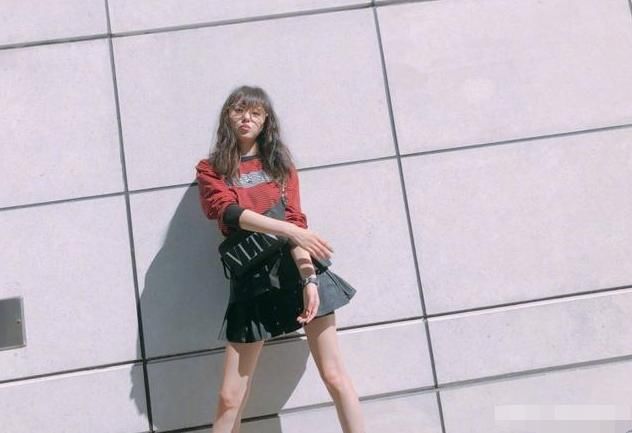 明星穿搭方法，阚清子的腰带火了，杨紫的“男友衬衫”火了