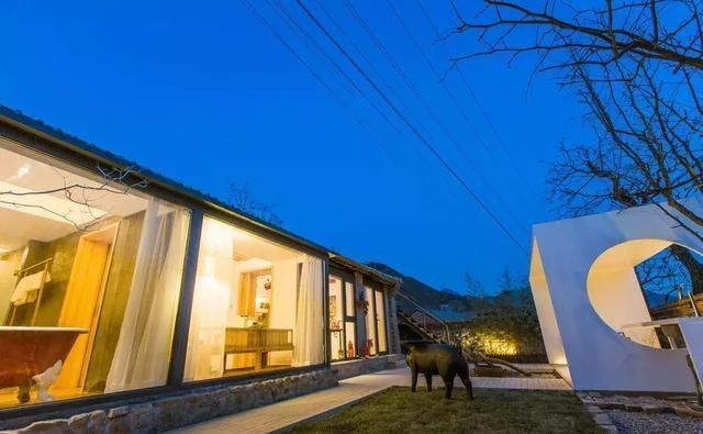 惊艳设计圈的10套老宅改造，真美！