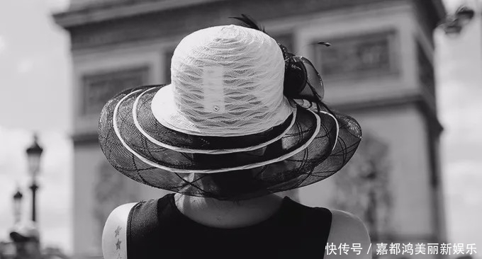 摄影师■对摄影师而言,摒弃色彩会让视觉效果更加纯粹