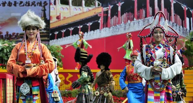 锦绣中华30年之际感恩游客，即刻免费入园，带娃看这世界多精彩