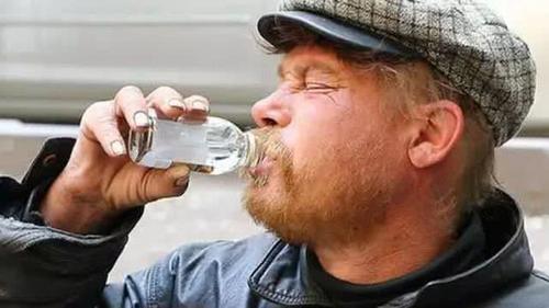 俄罗斯“冷出名”的城市，零下40度，家里冰箱“当摆设”