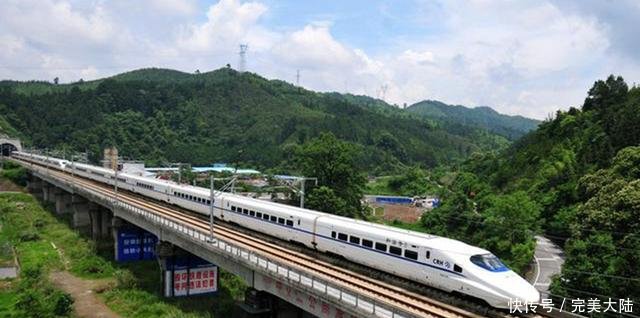 为什么中国高铁只在白天行驶，深夜不能开，你知道原因吗