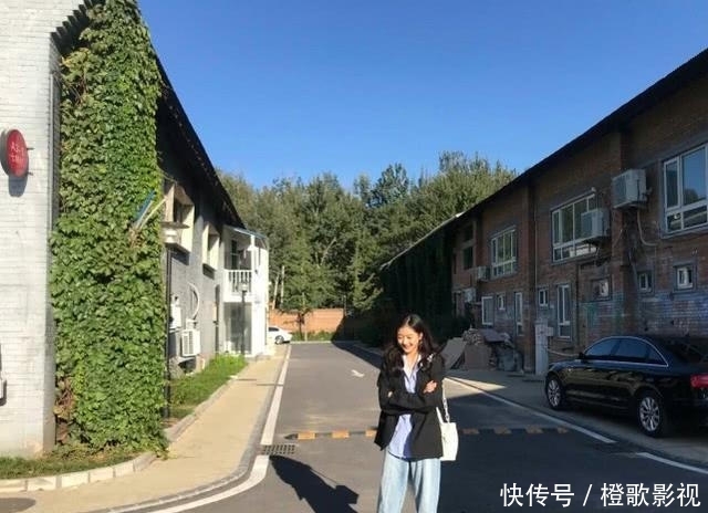  「显得」一件衬衫秒杀韩剧女主，孙千解密衬衫的百种搭法，美腻超仙不俗气