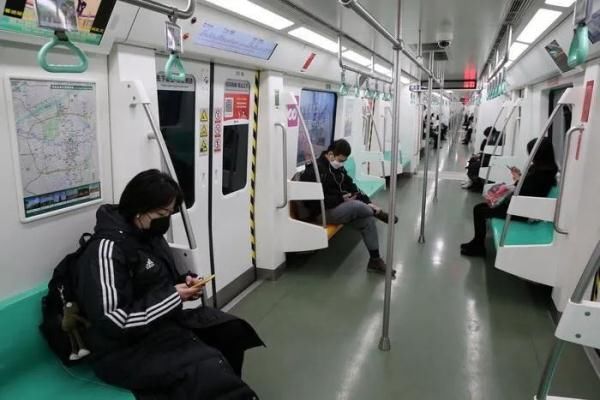  [西安]西安早高峰刷遍朋友圈！城市“重启”了，自我防护一定要做好！