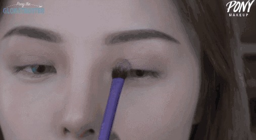 同时撞脸倪妮蕾哈娜是什么感受？