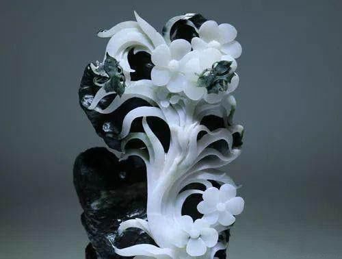 四大名玉之一，独玉，又叫南阳翠