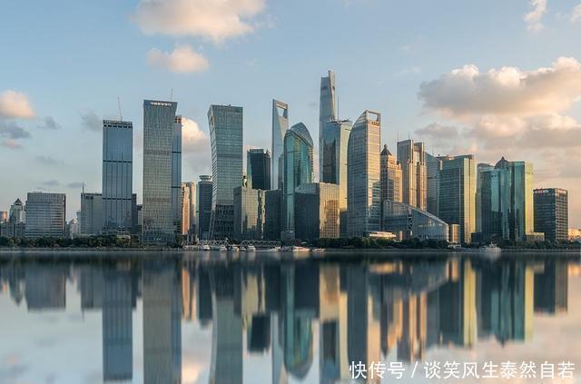  「国家」韩国人分析在20年内，中国的人均GDP会赶上韩国吗！