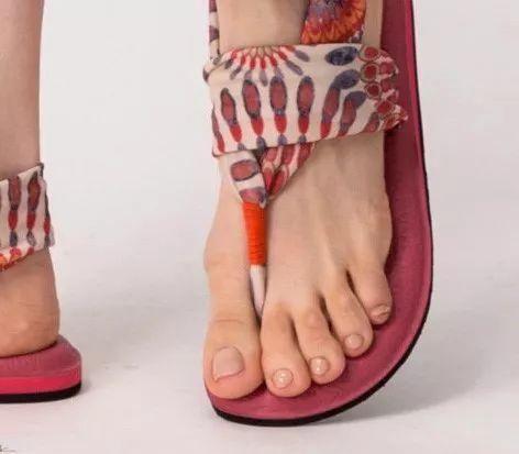 迪丽热巴慢游全世界正片出炉,每一个画面都美到窒息!!