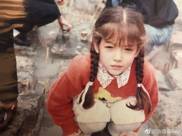 张柏芝的混血感是哪来的,这种"不健康"肤质在加分?