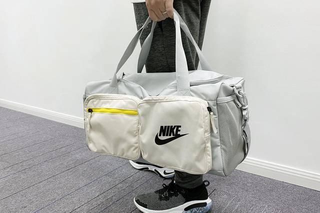  [Pro]新款NIKE Future Pro儿童训练包测评：外观时尚、主袋可放KD篮球