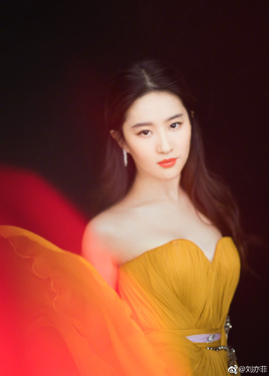 31岁的刘亦菲厉害了！瘦了20斤不止，网友：“神仙姐姐”又回来了