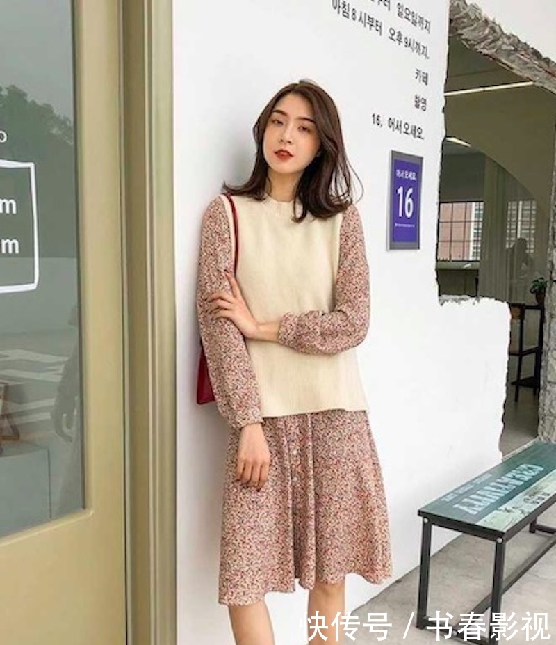 「衣服穿」来不及买新衣服?今年春季学会两件叠穿,旧衣服也能翻出新花样