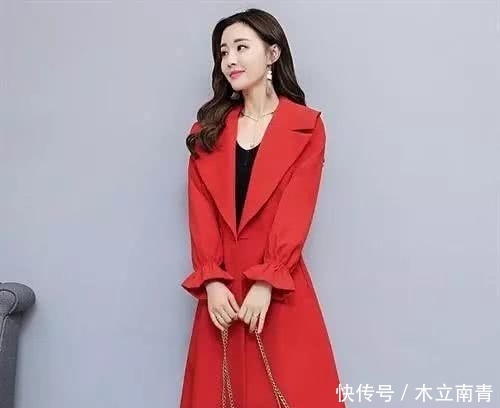 「长款过膝」长得不够洋气?这些时尚感爆棚的发型和外搭,教你即刻变身潮女