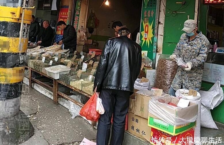  [利润]超市一斤28元，农贸市场一斤18元，农民：原来利润都被这