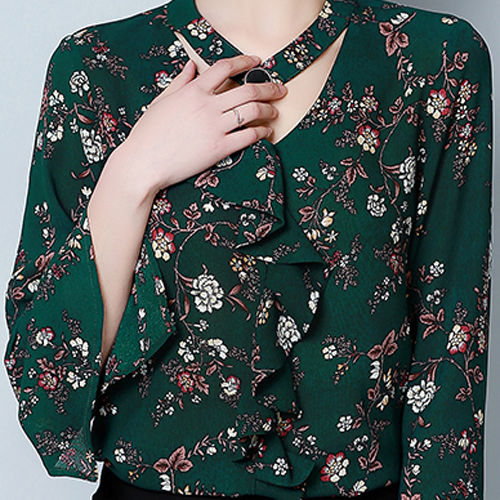 谁说女人大胸不好看?大胸女人若这样穿，前凸后翘，回头率爆表