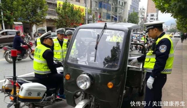 很多地区都已经“禁摩”了，为什么厂家依旧大量生产看完明白了