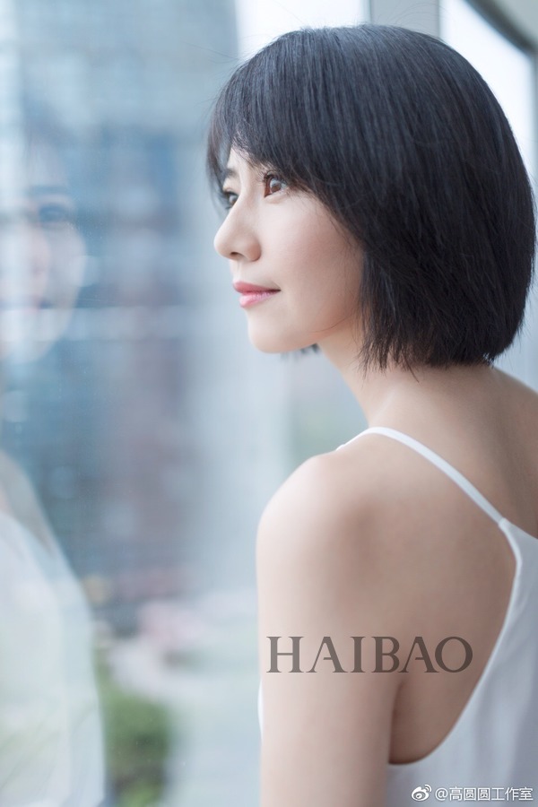 高圆圆剪完清凉妹妹头一秒回十八