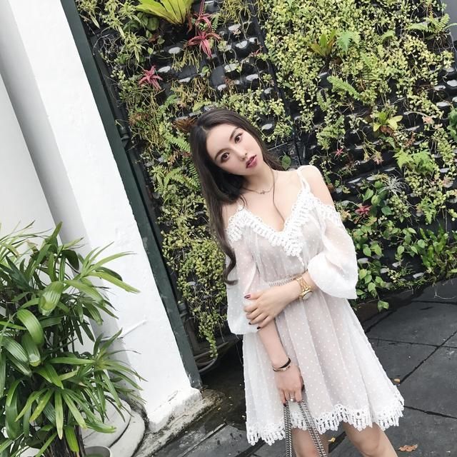 有一种裙，叫chic吊带连衣裙，穿着实属舒适，还魅力十足！