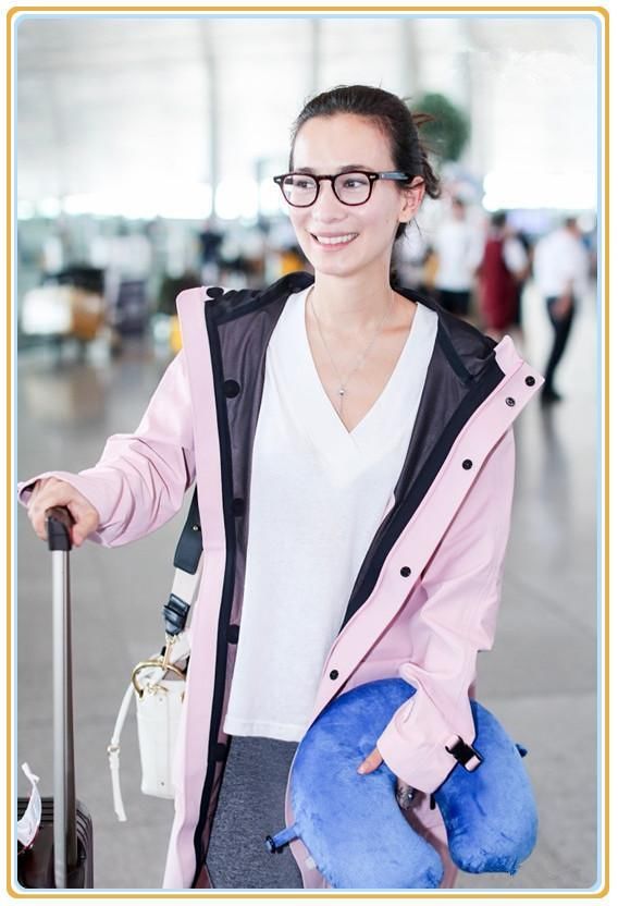 真是服了卢靖姗，腿这么粗还敢穿健美裤，网友：韩庚看见都想哭！