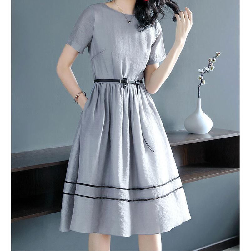 人再漂亮,也别乱穿衣,瞧下面女人穿法,洋气超美嫩