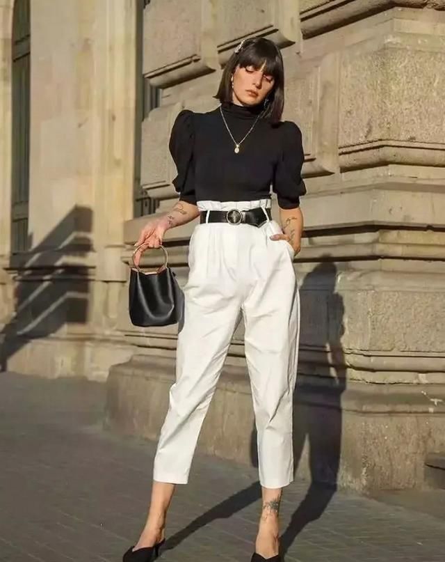  『灯笼袖』2020年春夏爆火单品，泡泡袖穿搭盘点，这些款式上街都很吃香