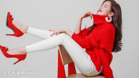  身材好■街拍：韵味十足的小姐姐，穿搭牛仔裤，彰显出曼妙身材！