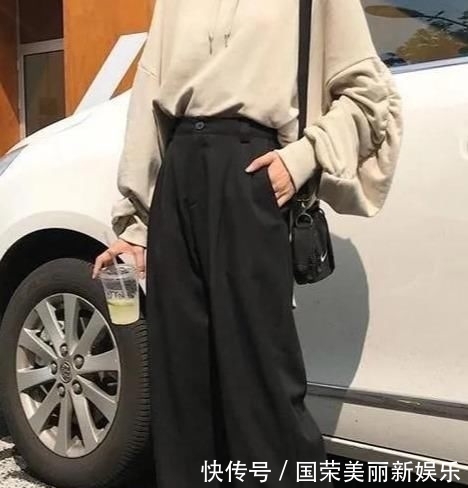 『时髦』2019流行“上短下长”,时髦炸了