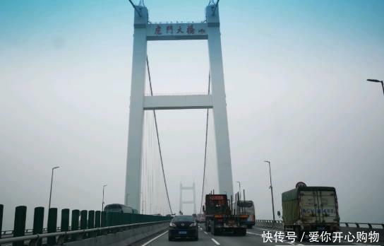  中国■中国“堵车最严重”的大桥，耗资30亿元建造，却成“堵车