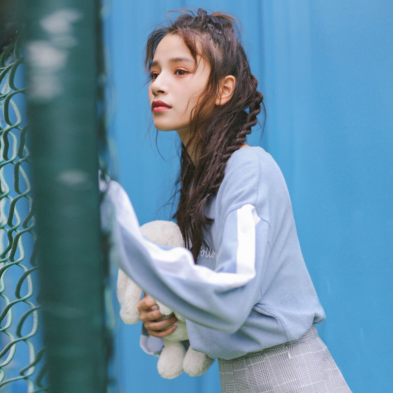 成熟女人最爱的女衫，舒适透气，气质迷人尽显十足女人味