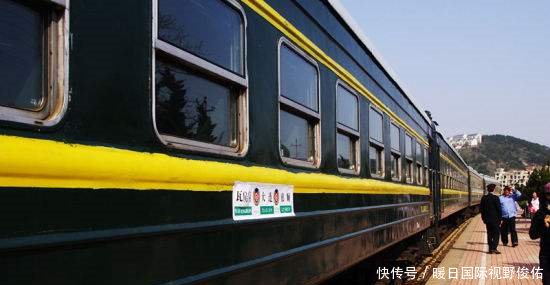  带动|火车上方只接了一根电线，为何能带动火车看完终于明白了