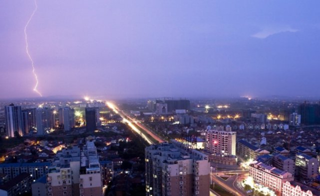 湖南这座城未来5年，将再增三高铁三高速，未来势必让人刮目相看