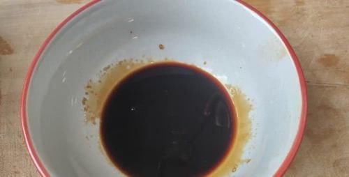 「辣爽」想手撕包菜好吃,这一步一定不能少,辣爽清脆,轻松做出大厨味道