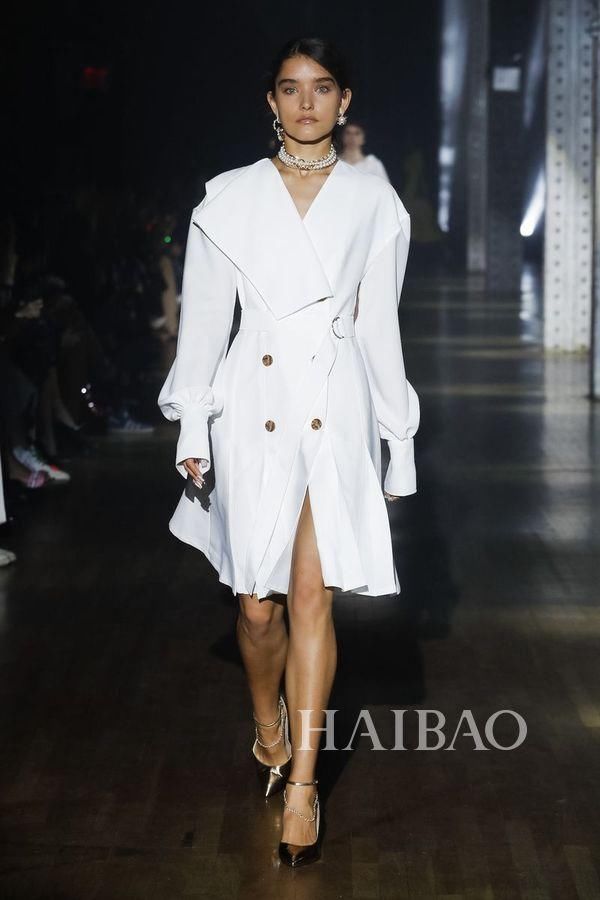 成熟优雅Mix少女甜蜜感!Adeam 2019春夏女装秀，海报网带你亲临20