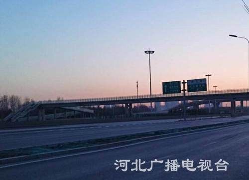  #白天#今天白天河北全省晴 张承有阵风6到7级