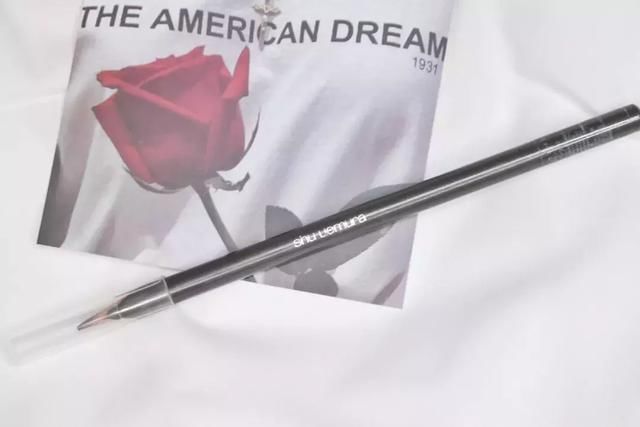 发际线男孩花2500修的眉毛这个鸟样