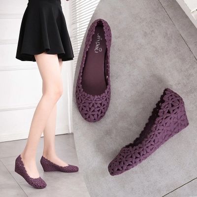 最新上新的几款女鞋也太好看了!洋气又时髦，满满女神范