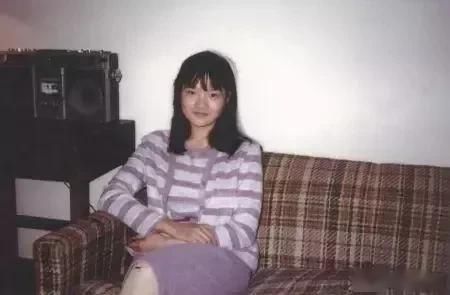  【洪晃】三次婚姻失败，她又找了新男友同居？卑微跪求男友留下来？