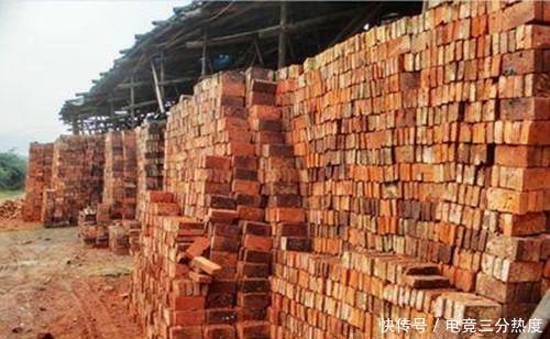  红砖■国家禁止使用红砖, 为何农民宁愿罚款, 也要用红砖