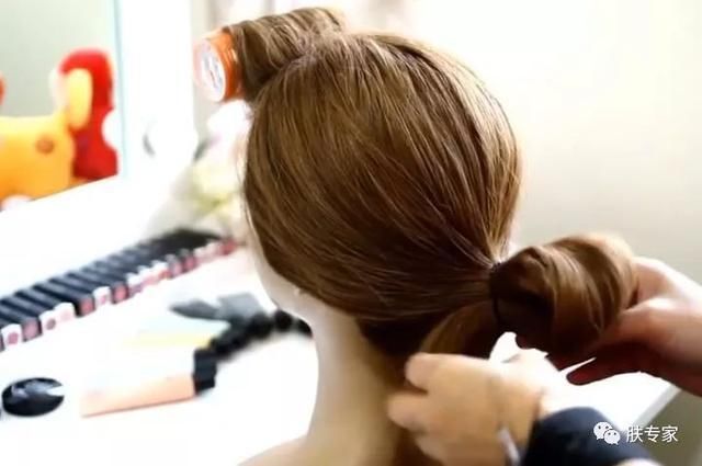 三款简易编发教程，吴南芊教你轻松美过这个夏天!