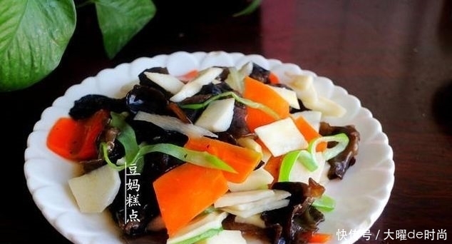  「上图为」宅家运动少容易长胖，7样食材应当多吃，清理肠胃，杀菌排毒