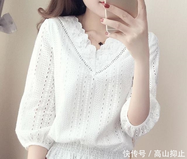  『美得艳』三伏天衣服别买太贵，“云朵衫”修身提气质，让你美得艳压群芳
