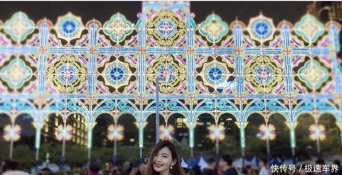 时尚摄影夜色下的小姐姐,会更加美丽哦!