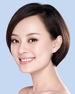 女神短发完胜郑爽热巴，谁才能hold住短发