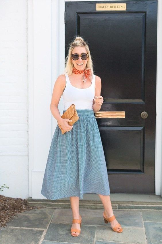 赫本:即便只有很少的衣服，但只要有它，也可以拥有很多美丽