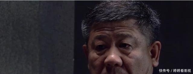 没什么:他没什么知名度,演技却是公认,从不跟公司签约,老婆身份很牛!